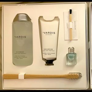 vVardis teeth whitening kit